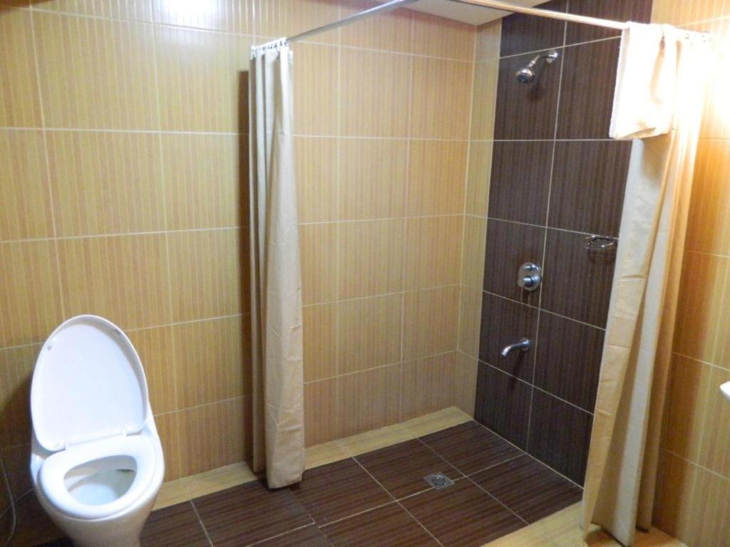 Starmark Hotel Naga  Exterior foto